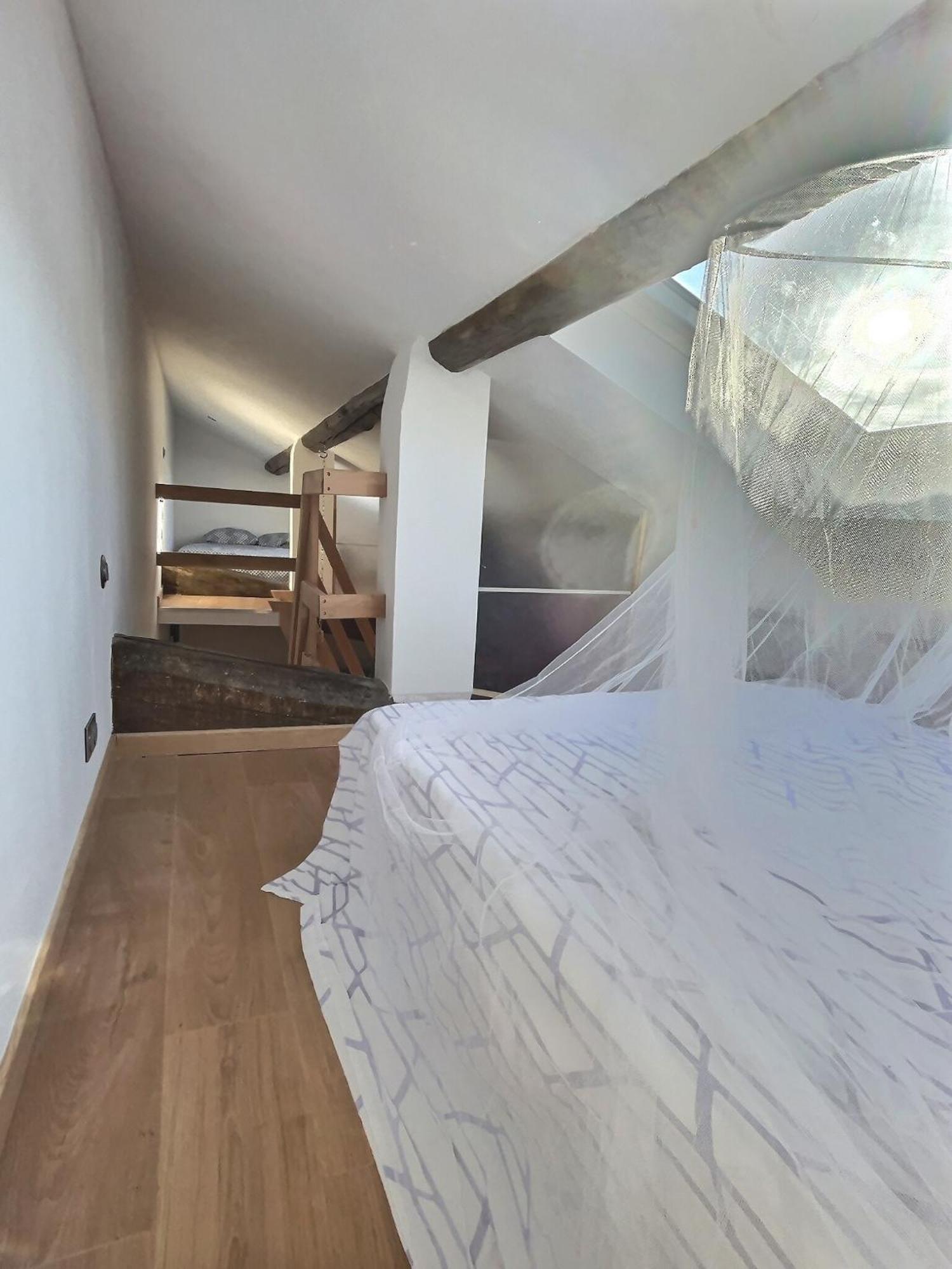 Jungle Loft Beziers Centre Apartment Exterior photo